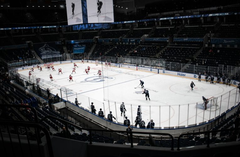 Spanning stijgt in aanloop naar 2026 NHL Draft en opvallende momenten uit het prille seizoen