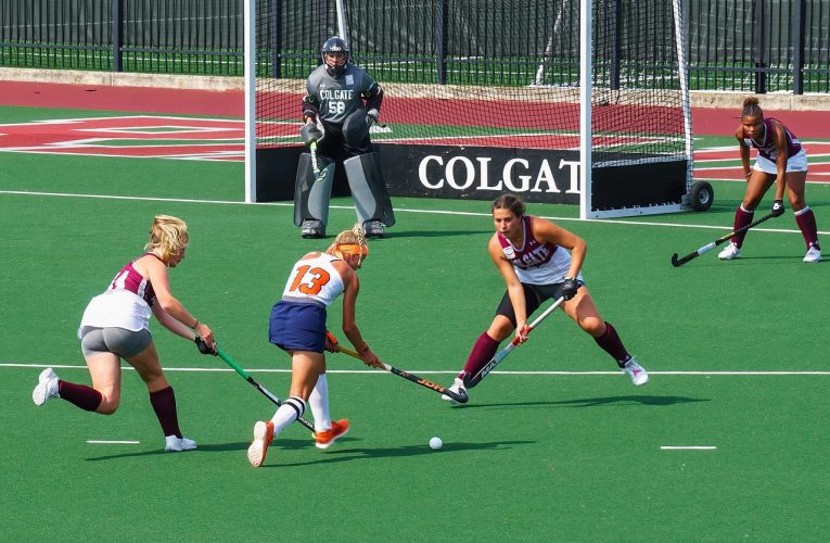 Tussen Wereldtop en College-Gras: De Meedogenloze Honger in het Vrouwenhockey van 2026